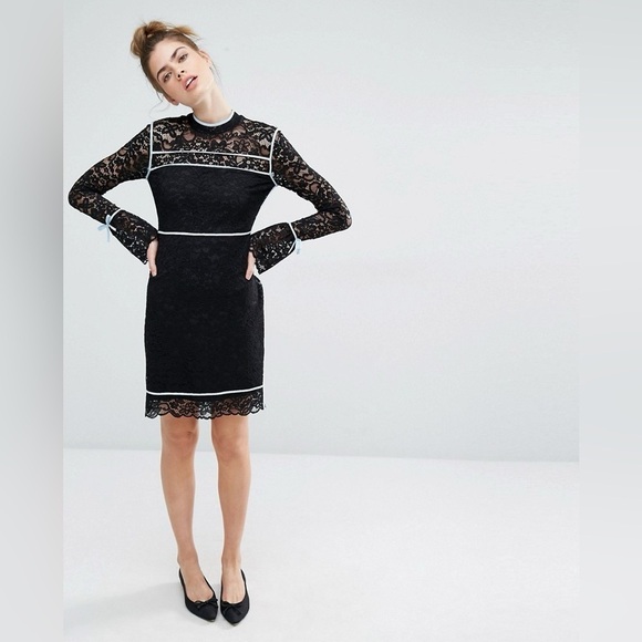 Sportmax Code Augusto Lace Bell Sleeve Dress With Blue Piping, size Large - Picture 2 of 10